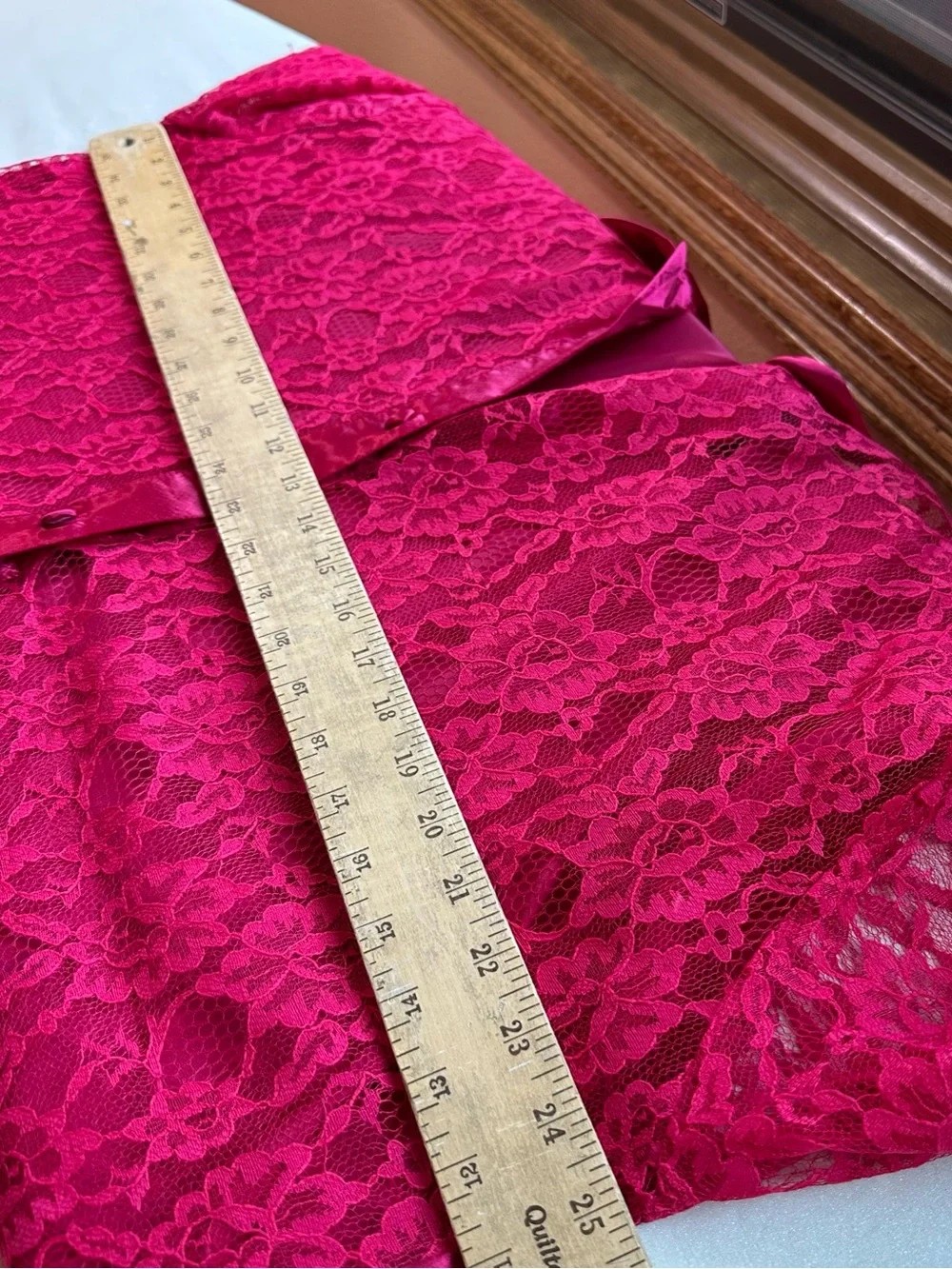 Vintage Y2K Victoria's Secret Gold Label Sheer Lace Lingerie Cover-Up Womens M/L